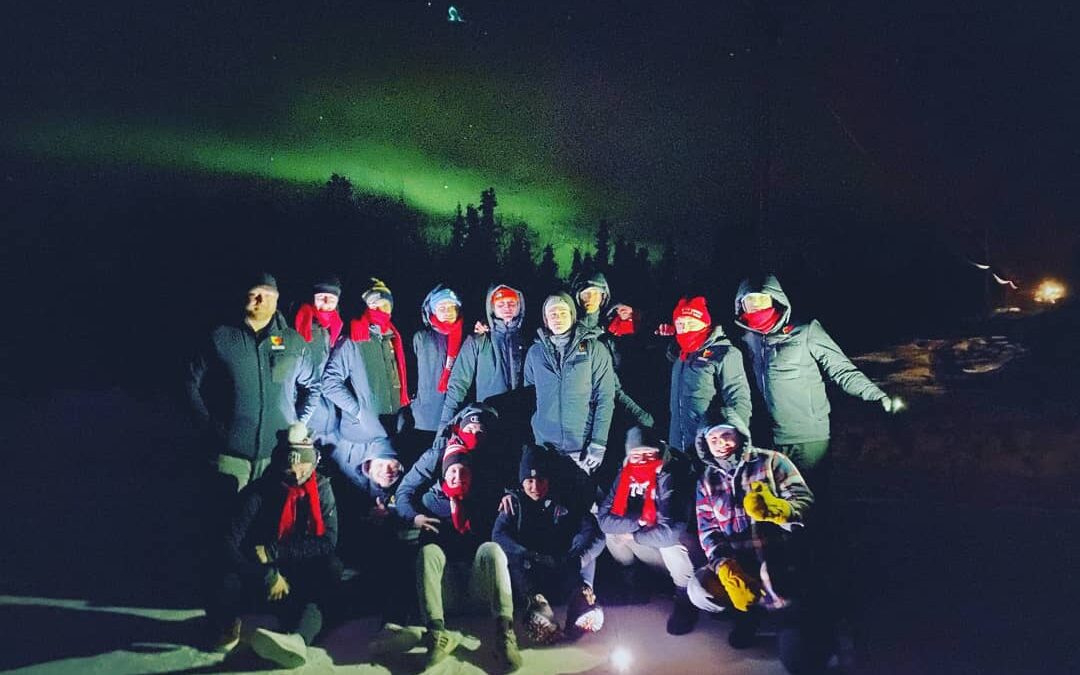 Ice Wolves spend day off tracking the northern lights